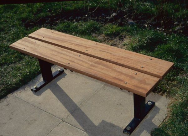 The Bramley Park Bench on location
